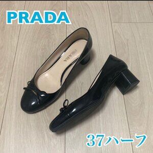 [PRADA] Patent leather pumps with chunky heels